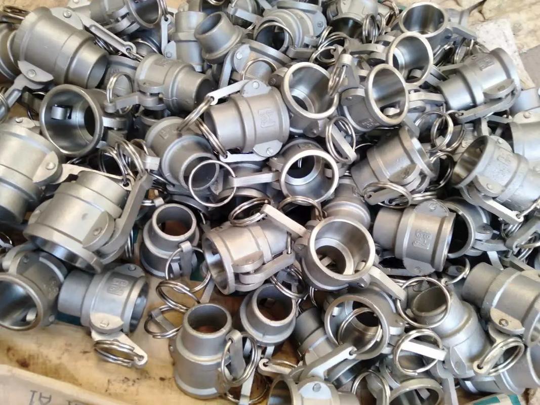 河北不銹鋼金屬軟管廠家 多年扳把式快速接頭經驗，優質化工產品供應